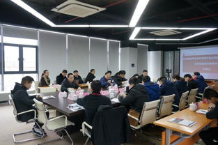 影創(chuàng)科技攜手職業(yè)院校，推動汽車類專業(yè)混合現(xiàn)實(shí)技術(shù)融合應(yīng)用